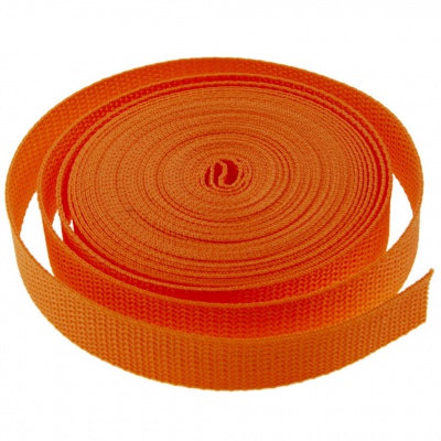 Стропа текстильная, шир. 25 мм (в нам. 50+/-1 ярд), цвет оранжевый - купить в Краснодаре. Цена: 409.94 руб.