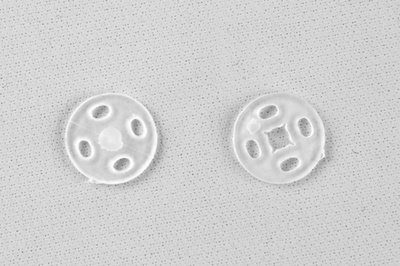 Кнопки пришивные пластиковые 10 мм, блистер 24шт, цв.-прозрачные - купить в Краснодаре. Цена: 48.41 руб.
